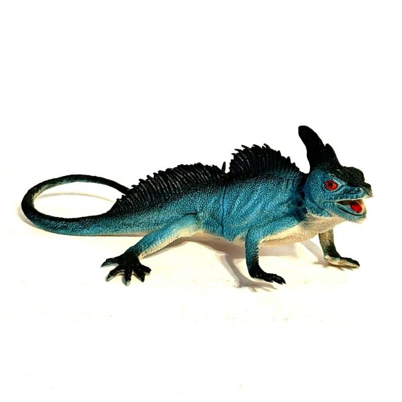 Water Dragon Basilisk Lizard Rubber Toy Reptile Figure 7-Inches Blue - Picture 5 of 5